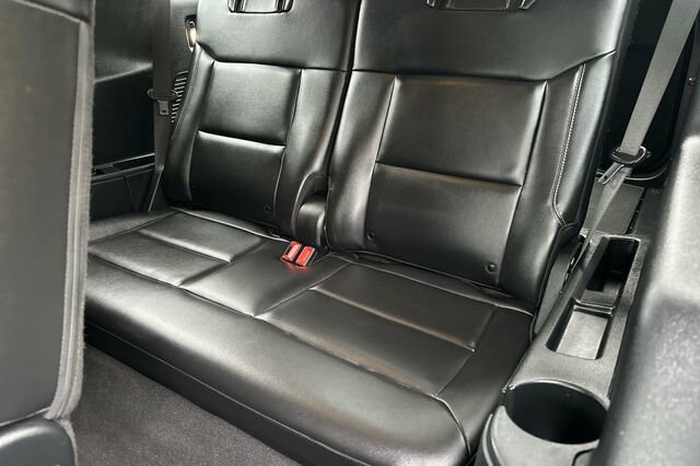 Certified 2023 Ford Explorer XLT w/ Equipment Group 202A image 13