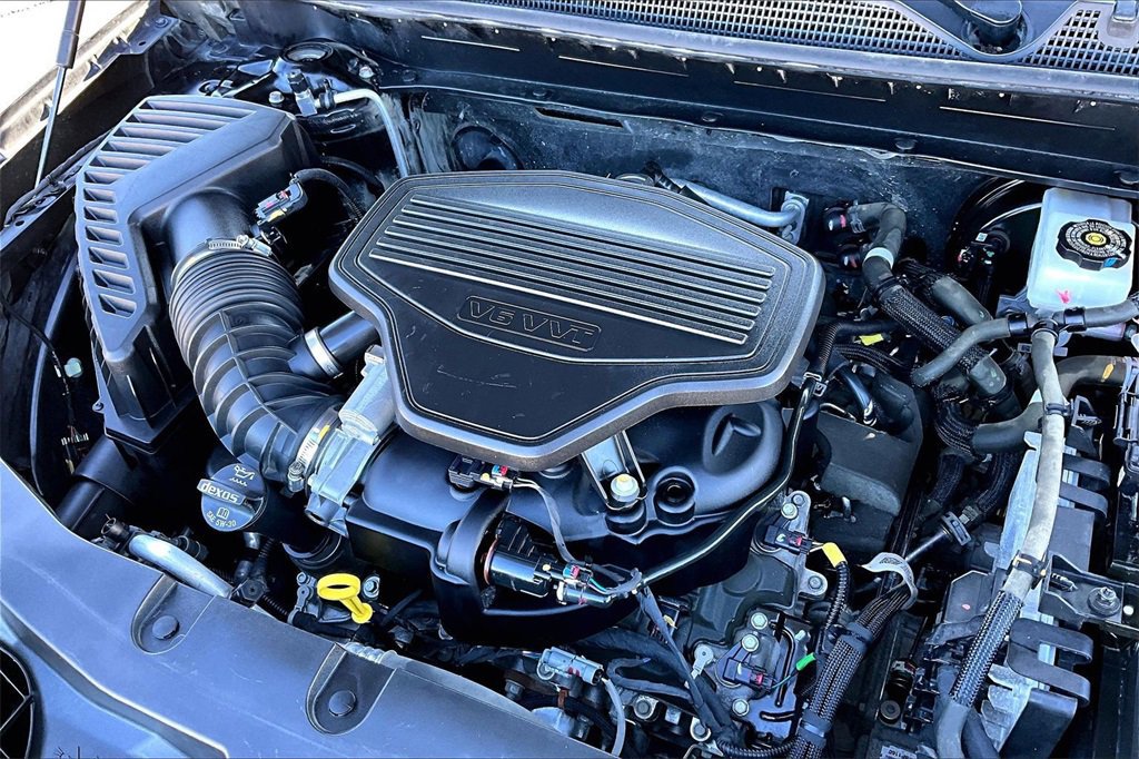 Used 2022 Chevrolet Blazer RS image 34