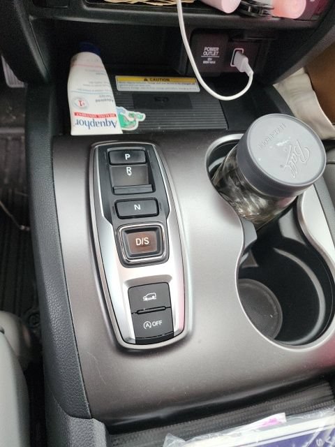 Used 2023 Honda Passport EX-L image 45