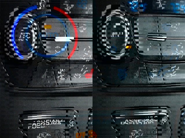 Certified 2019 Ford Escape Titanium image 24