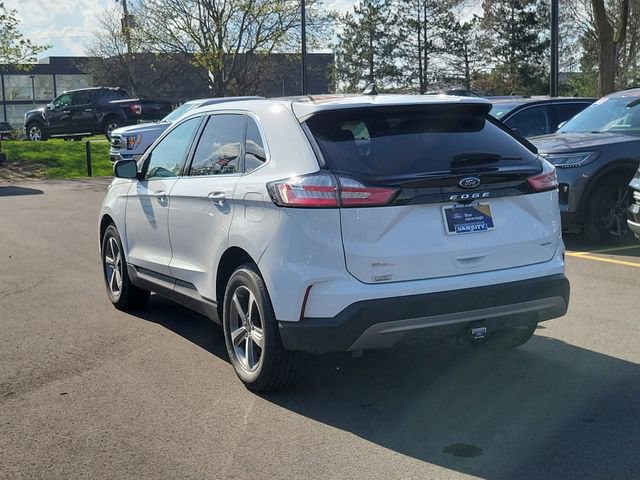 Certified 2023 Ford Edge SEL w/ Convenience Package AWD/4WD image 2