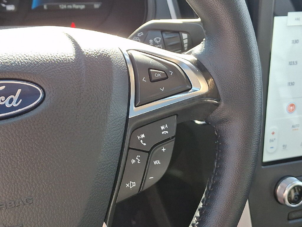 Certified 2024 Ford Edge SEL w/ Convenience Package AWD/4WD image 23