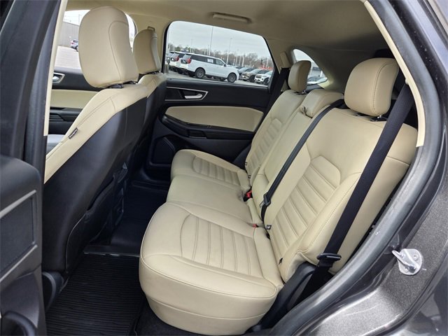Certified 2020 Ford Edge SEL image 10