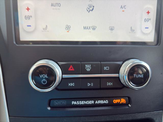 Certified 2022 Ford Edge SEL AWD/4WD image 31