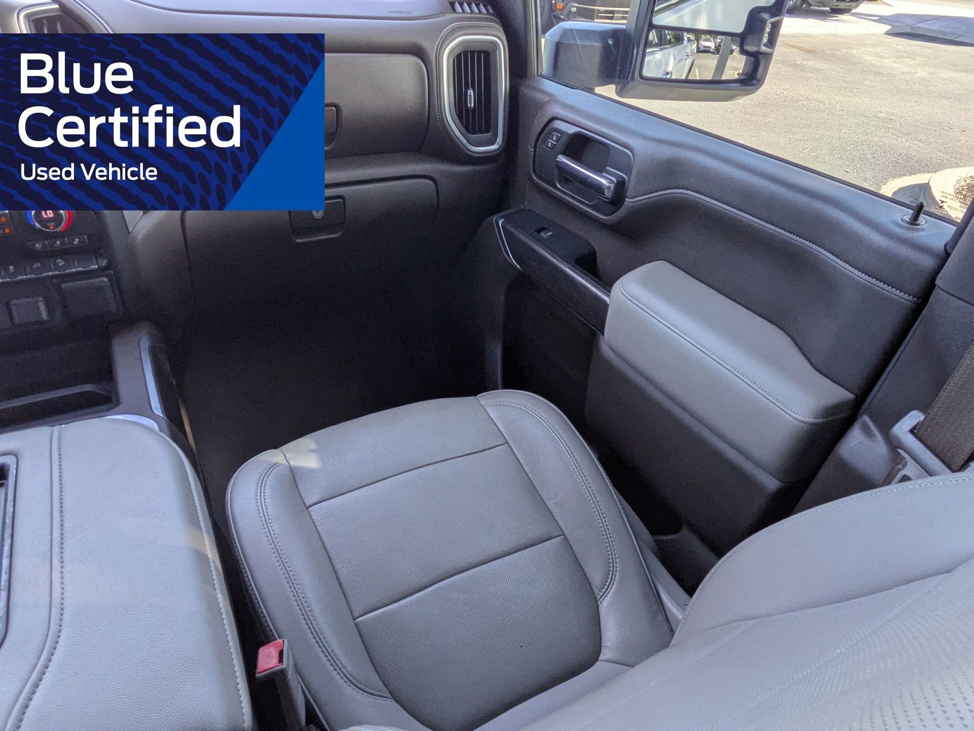 Used 2020 Chevrolet Silverado 2500 LTZ w/ LTZ Plus Package AWD/4WD image 22