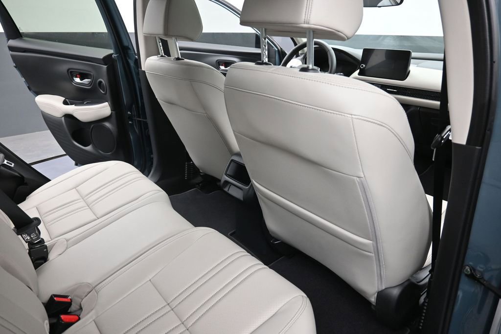 Used 2026 Honda HR-V EX-L image 14