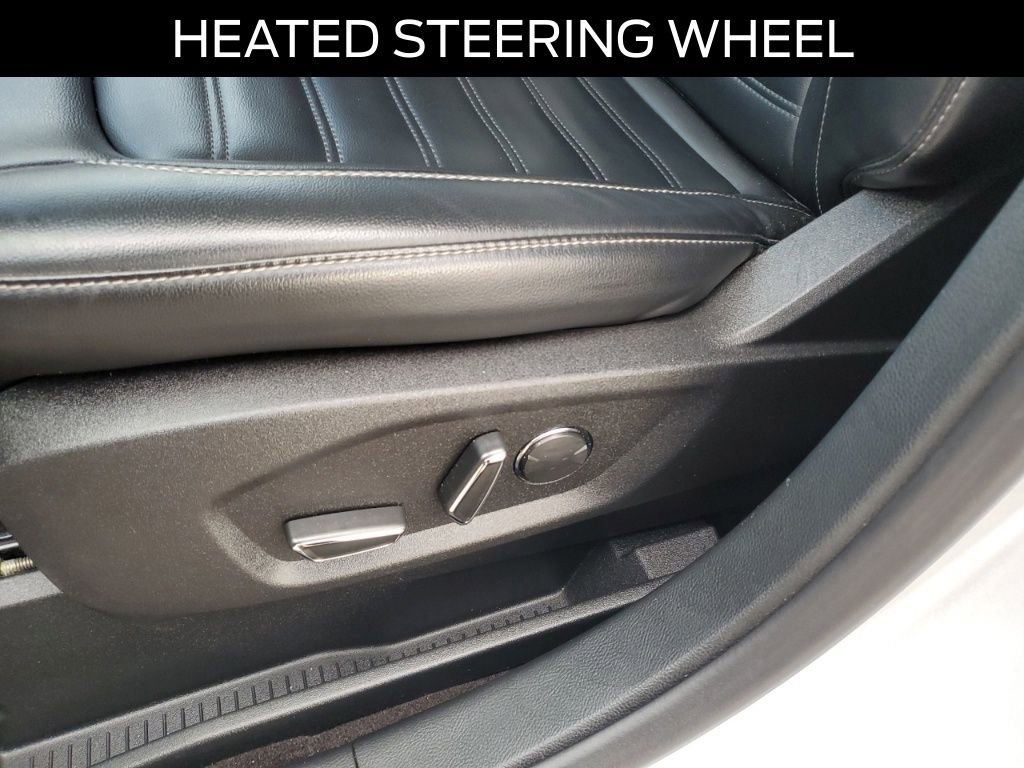 Certified 2019 Ford Edge SEL w/ Equipment Group 201A image 15