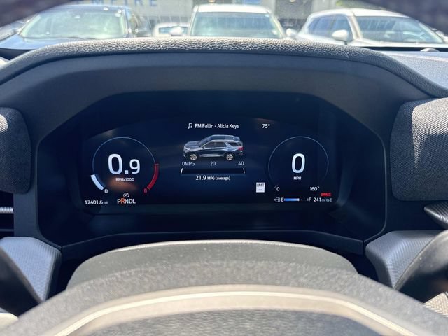 Certified 2025 Ford Explorer Active w/ Active Comfort Package AWD/4WD image 34