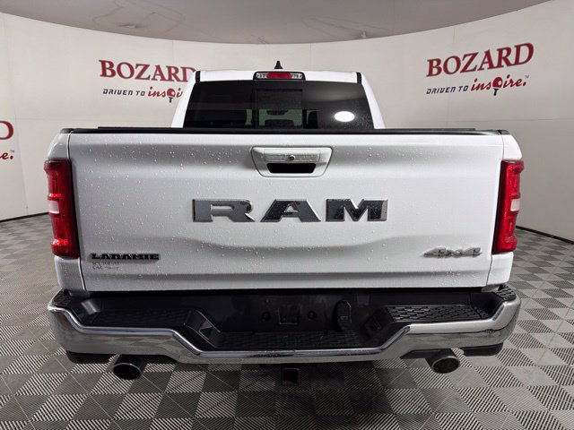 Used 2025 RAM 1500 Laramie AWD/4WD image 9