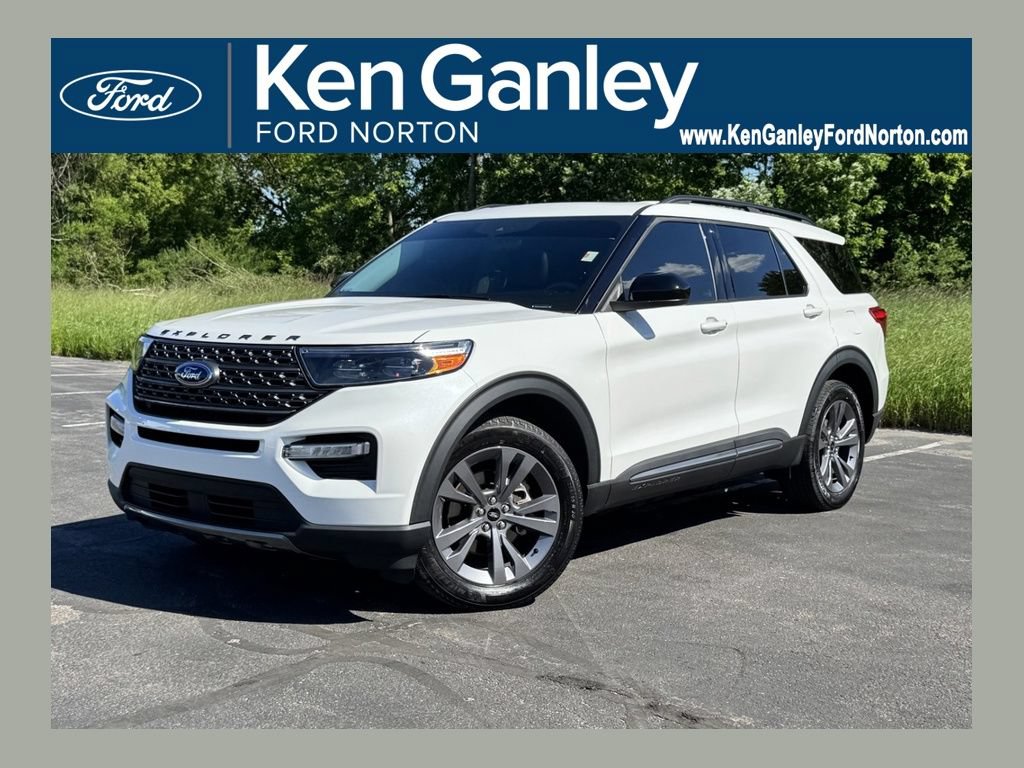 Certified 2023 Ford Explorer XLT w/ Equipment Group 202A AWD/4WD image 1