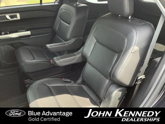 Certified 2023 Ford Explorer XLT w/ Equipment Group 202A AWD/4WD image 29