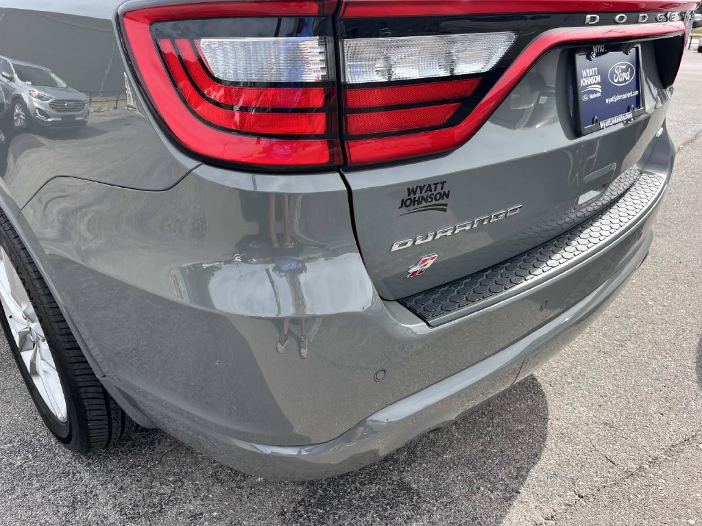 Used 2025 Dodge Durango GT AWD/4WD image 12