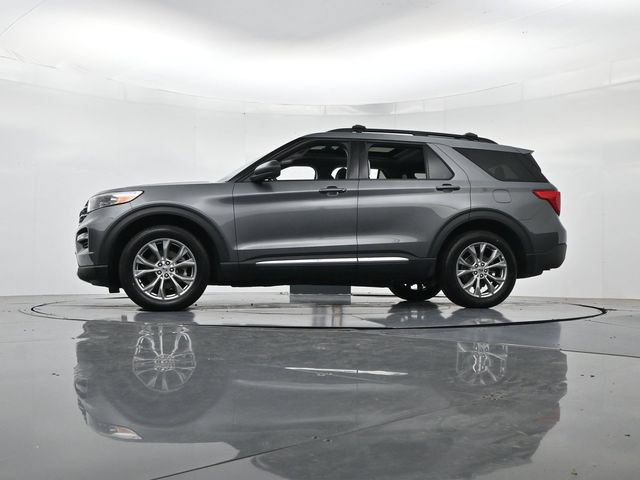 Certified 2023 Ford Explorer XLT w/ Equipment Group 202A AWD/4WD image 47