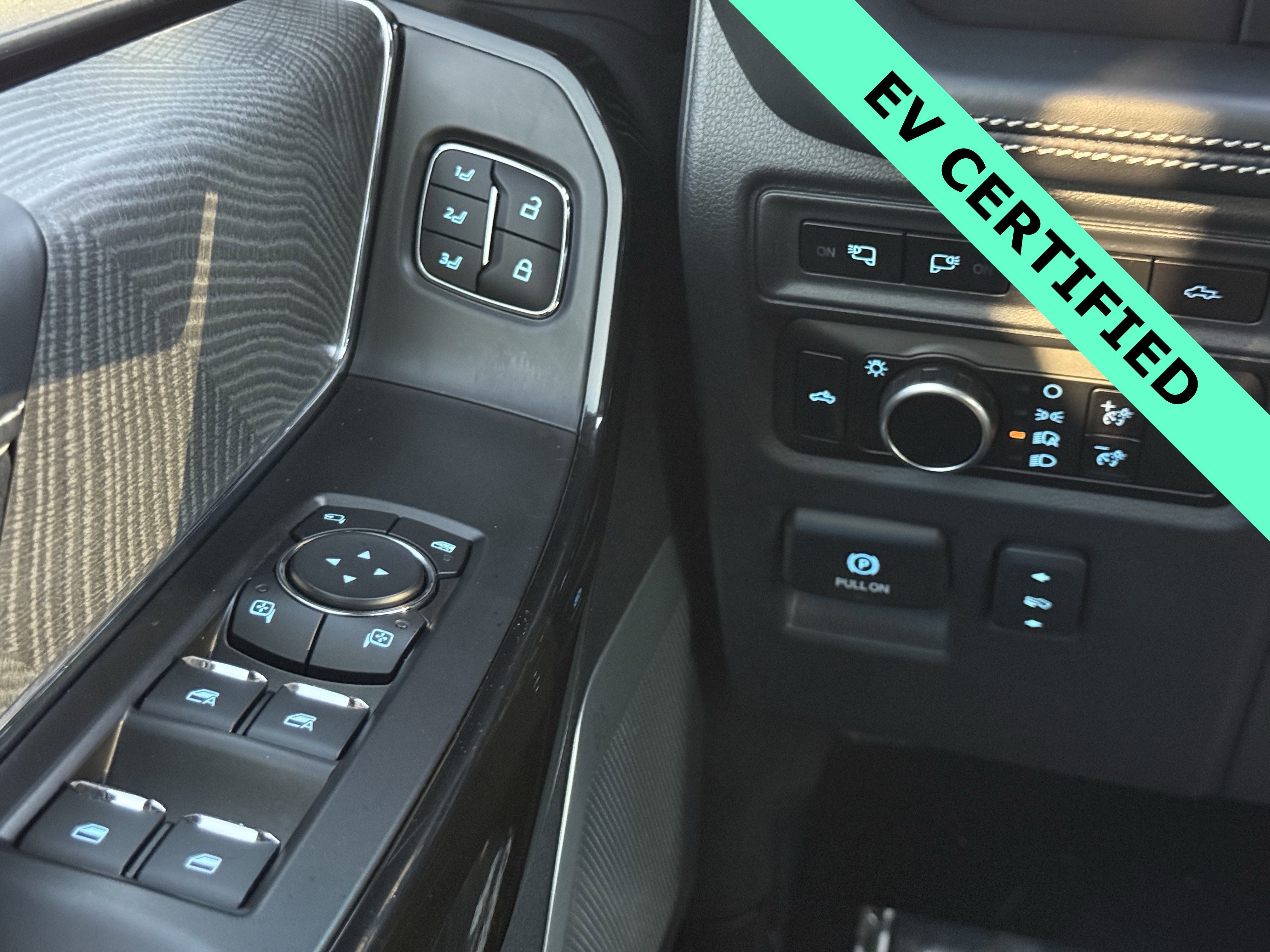 Certified 2024 Ford F150 Lightning Platinum image 24