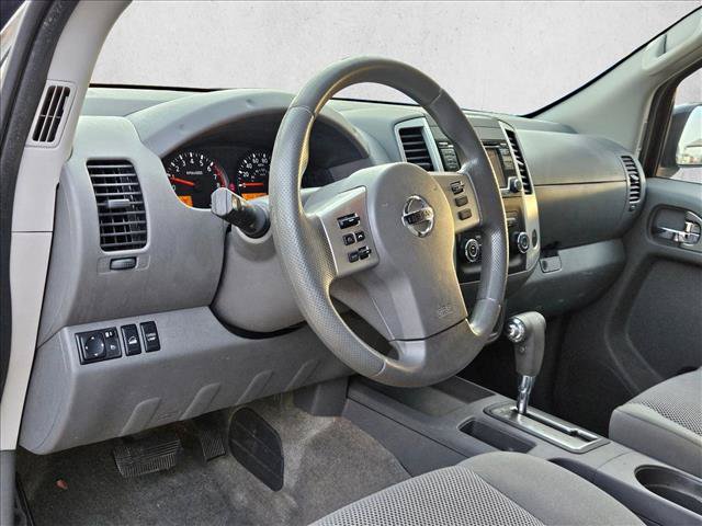 Used 2017 Nissan Frontier SV AWD/4WD image 8