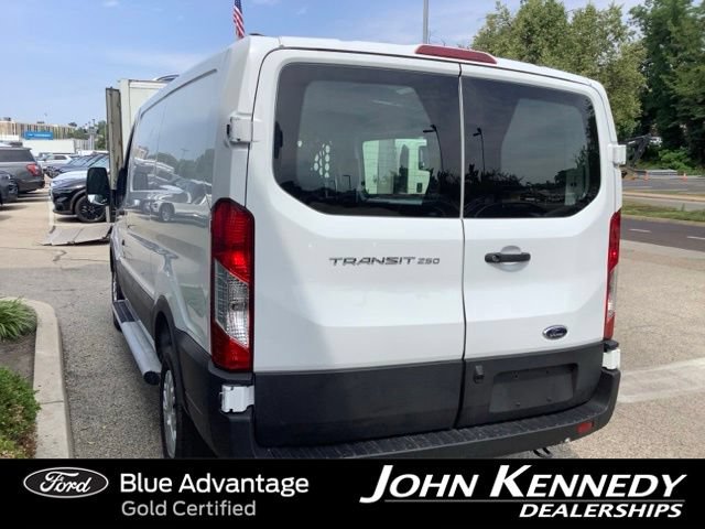 Certified 2025 Ford Transit 250 Low Roof w/ Exterior Upgrade Package RWD image 5