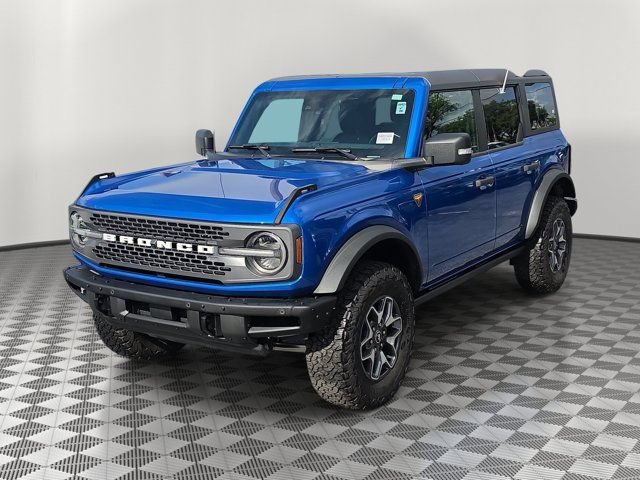 Certified 2024 Ford Bronco Badlands AWD/4WD image 3