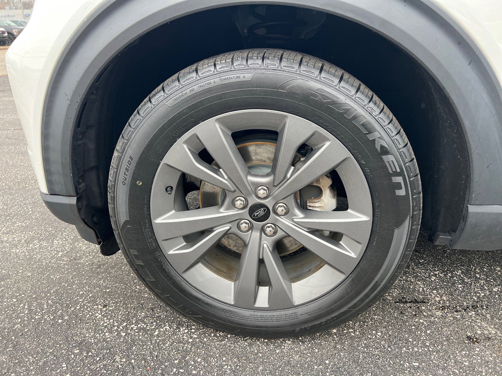 Certified 2021 Ford Explorer XLT w/ Equipment Group 202A image 10