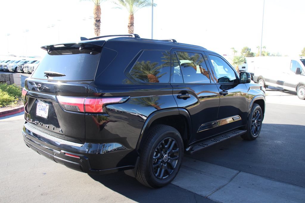 Used 2024 Toyota Sequoia Platinum AWD/4WD image 8