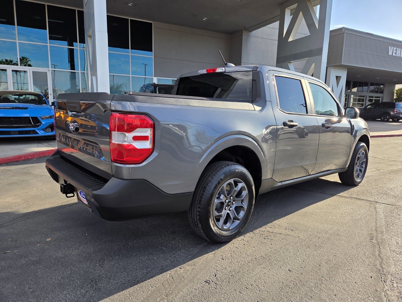 Certified 2025 Ford Maverick XLT image 5