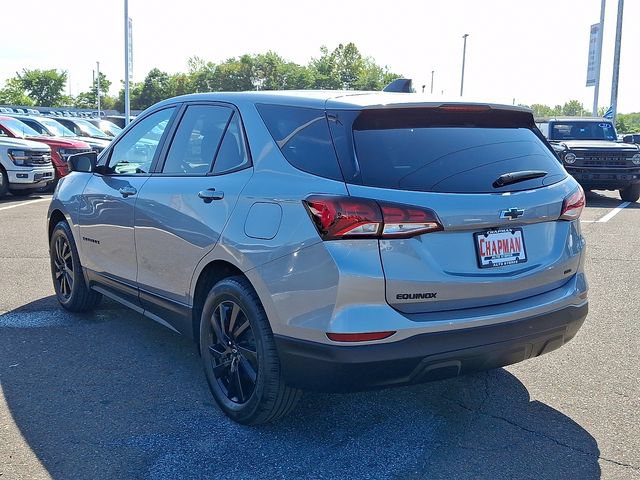 Used 2024 Chevrolet Equinox LS w/ LS Convenience Package AWD/4WD image 4