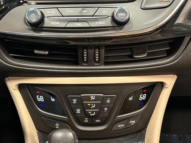 Used 2017 Buick Envision Essence AWD/4WD image 29