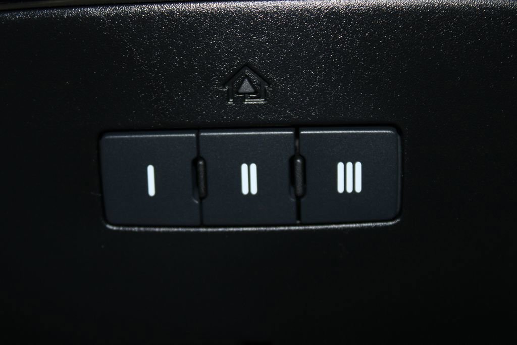 Used 2020 Dodge Durango GT image 33