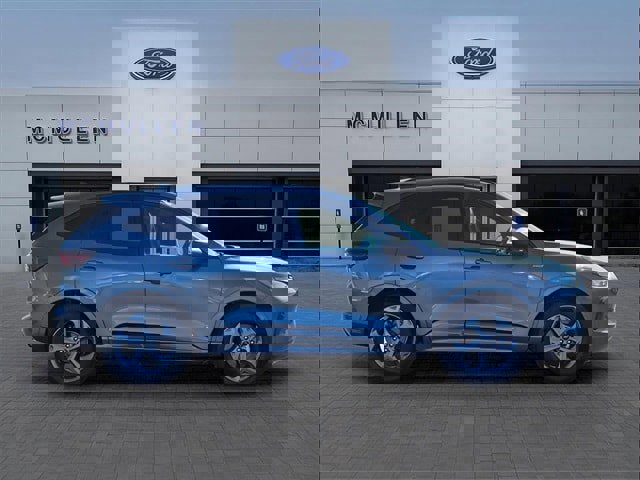 Certified 2023 Ford Escape ST-Line image 2