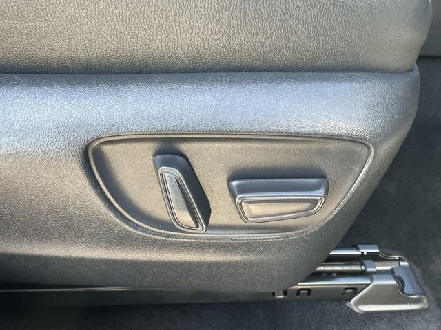 Used 2024 Toyota Grand Highlander AWD image 34