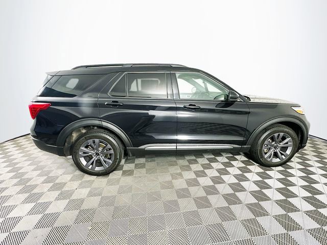 Certified 2023 Ford Explorer XLT w/ Equipment Group 202A image 14