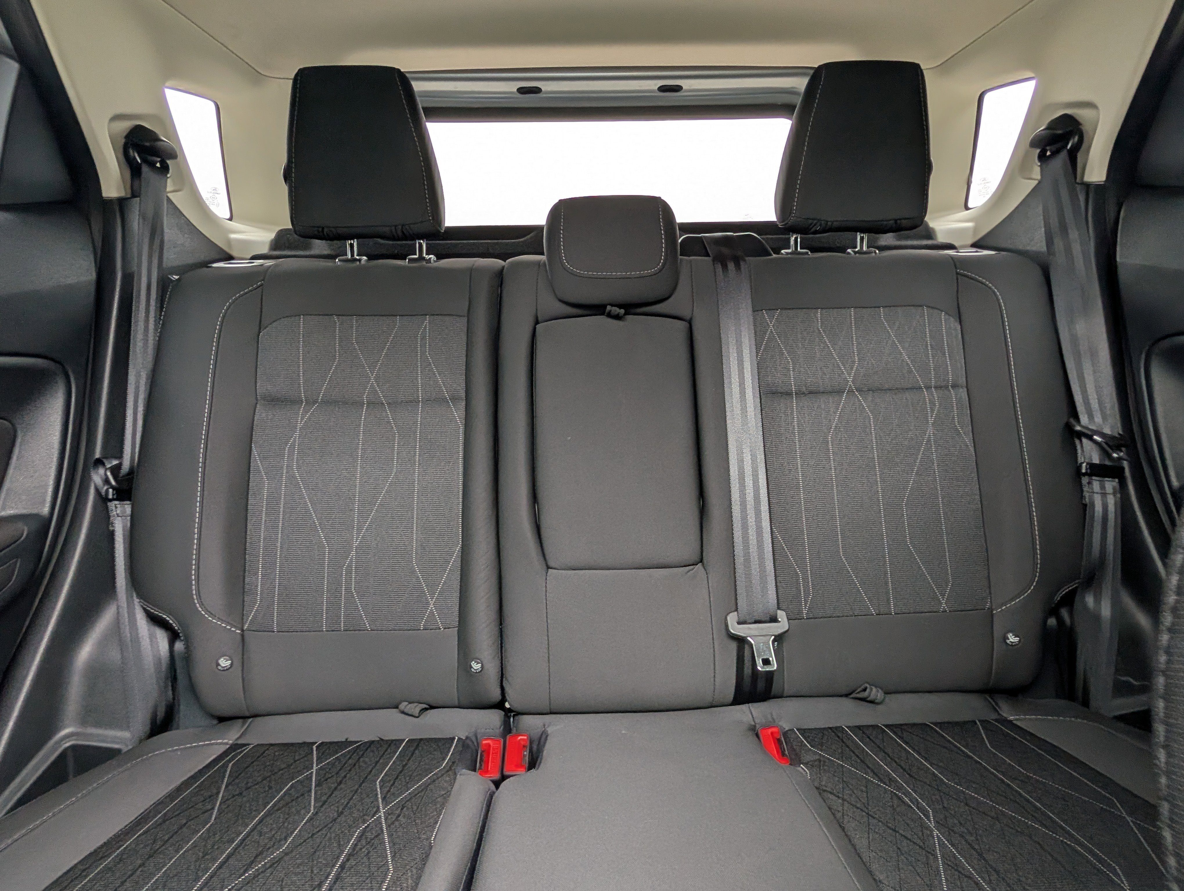 Certified 2021 Ford EcoSport SE w/ SE Convenience Package image 22