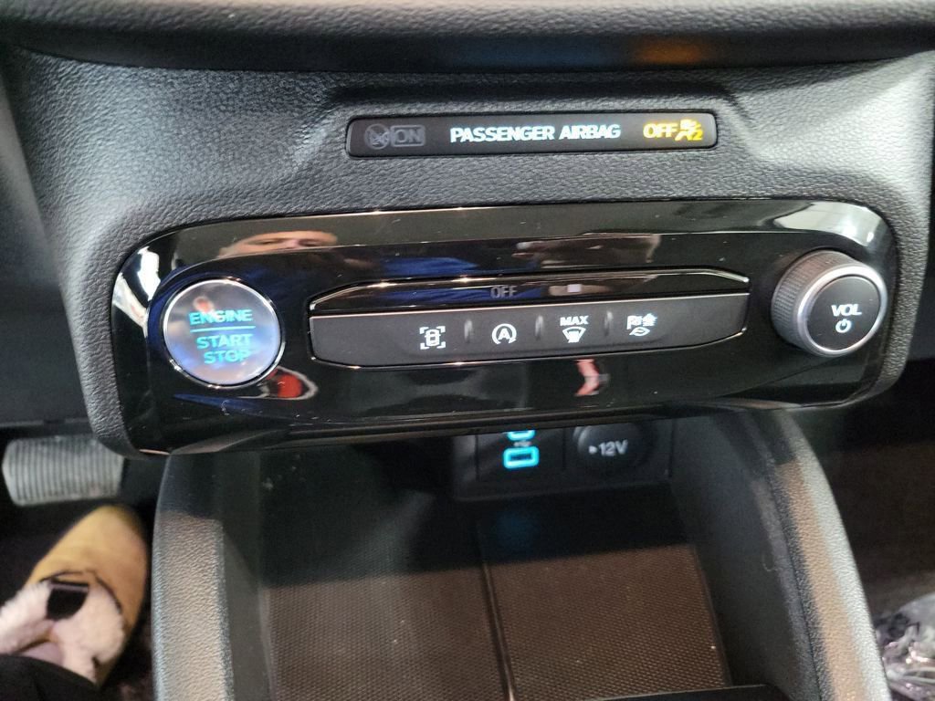Certified 2023 Ford Escape Active w/ Tech Pack #1 AWD/4WD image 44