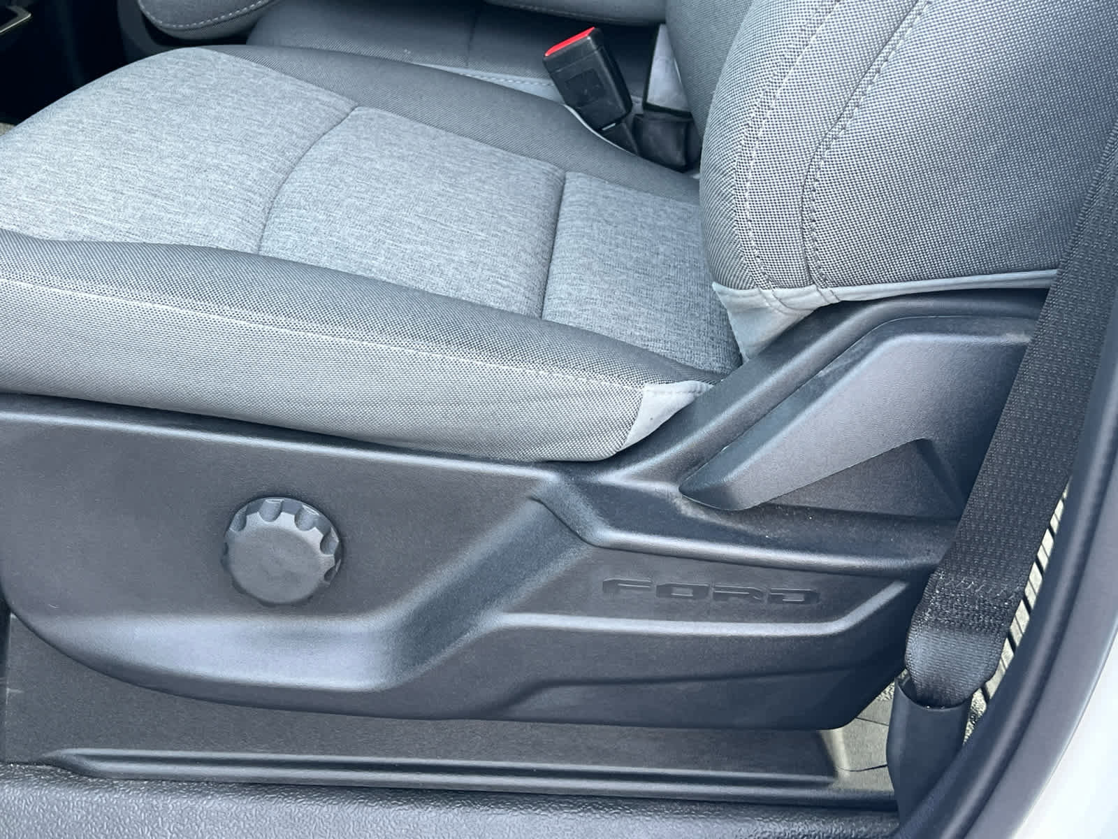 Certified 2024 Ford F250 XL image 28