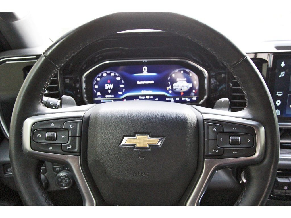Used 2023 Chevrolet Silverado 1500 LTZ w/ LTZ Convenience Package II AWD/4WD image 15