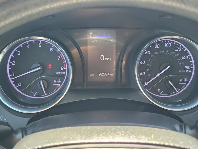 Used 2020 Toyota Camry LE w/ Carpet Mat Package image 12