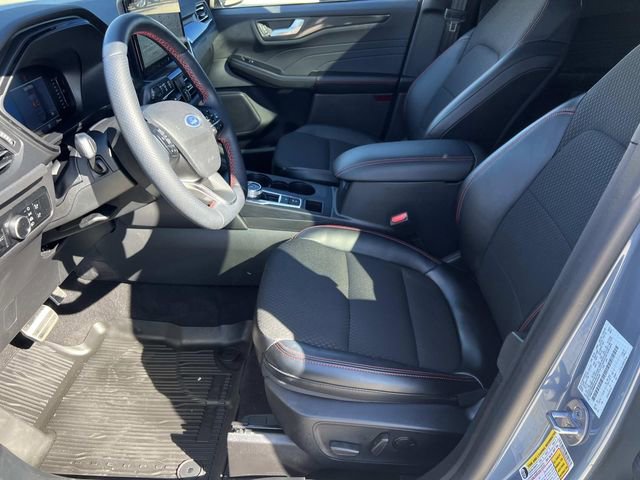 Certified 2024 Ford Escape ST-Line w/ Tech Pack #1 image 17