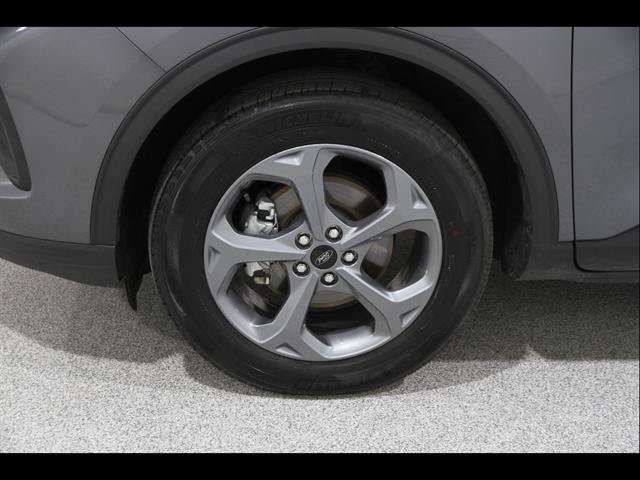 Certified 2025 Ford Escape ST-Line AWD/4WD image 21