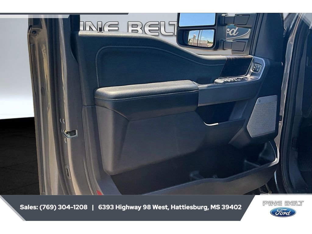 Certified 2023 Ford F250 Lariat w/ Lariat Ultimate Package AWD/4WD image 18
