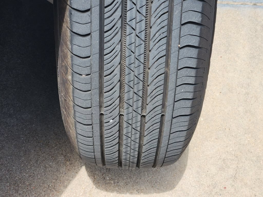Certified 2025 Ford Maverick XLT FWD image 11