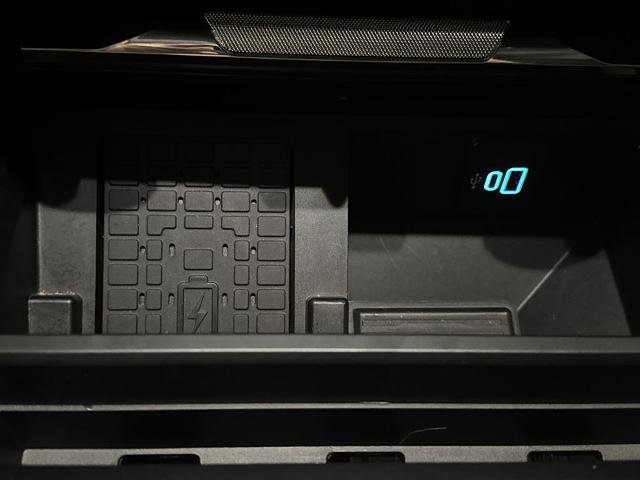 Certified 2024 Ford F250 Lariat w/ Lariat Ultimate Package image 30