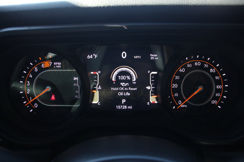 Used 2024 Jeep Wrangler Unlimited Sport AWD/4WD image 32