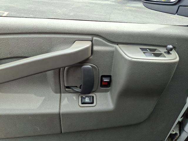 Used 2021 GMC Savana 3500 w/ Power Convenience Package RWD image 11