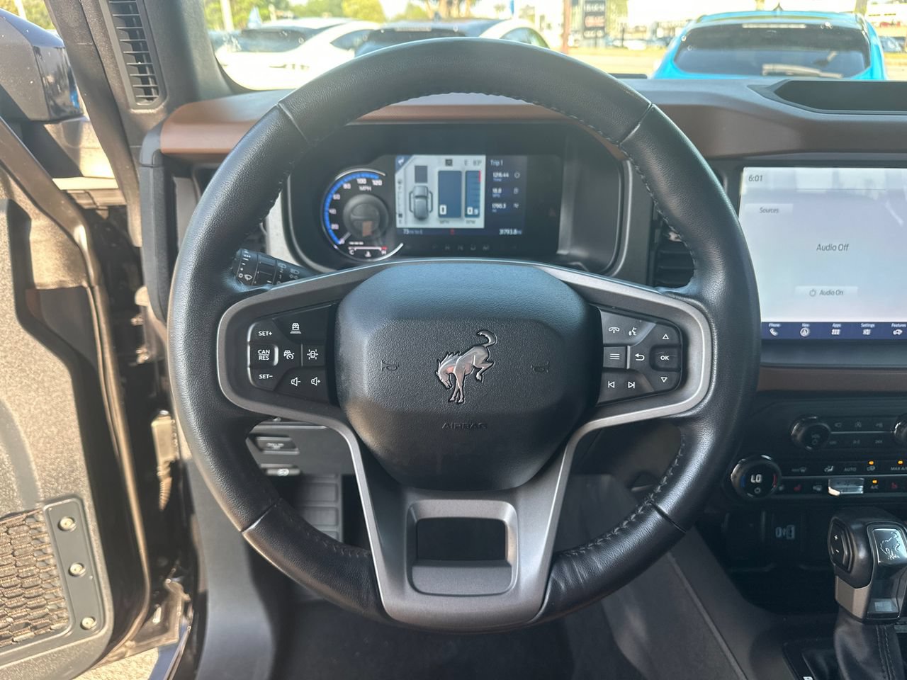Certified 2024 Ford Bronco Outer Banks AWD/4WD image 25