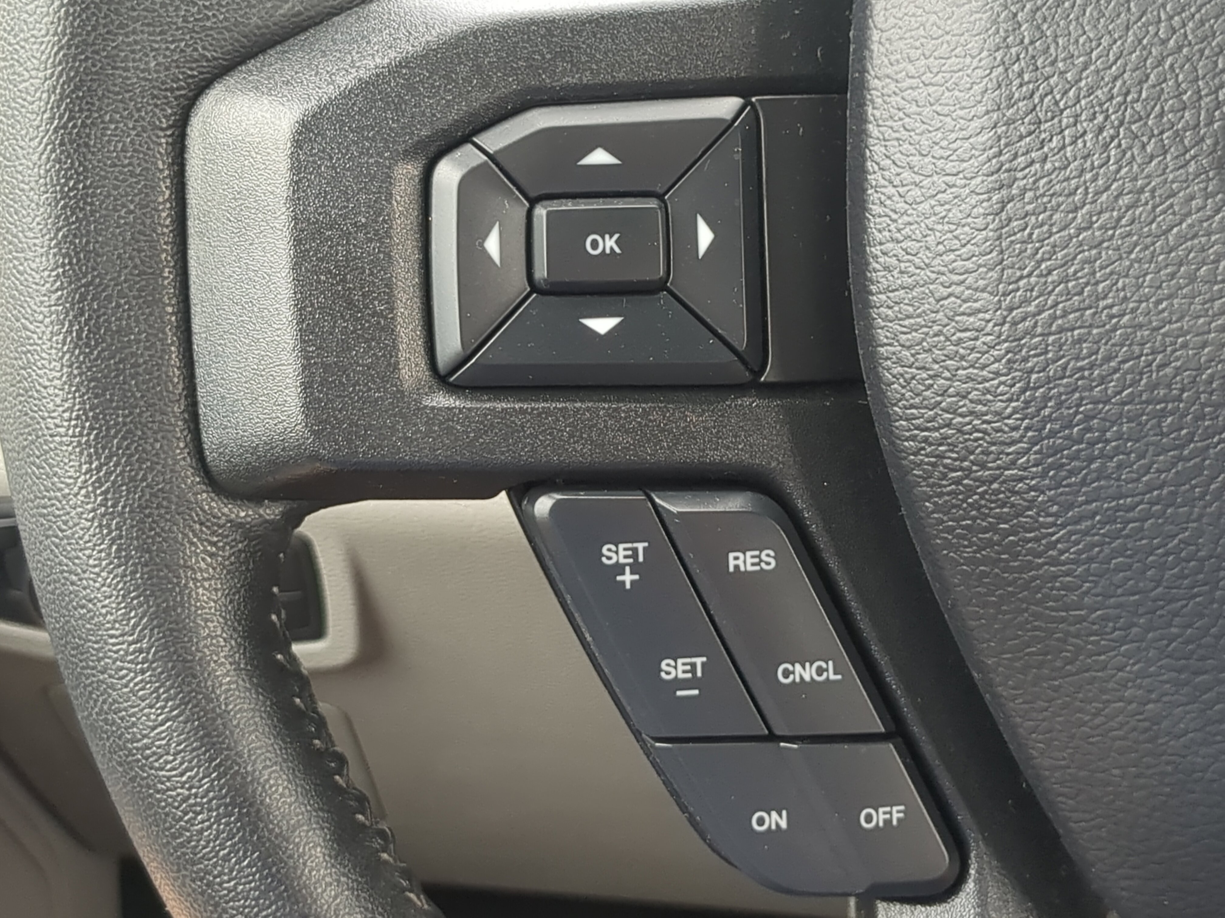 Certified 2020 Ford F150 XLT w/ Equipment Group 302A Luxury RWD image 23