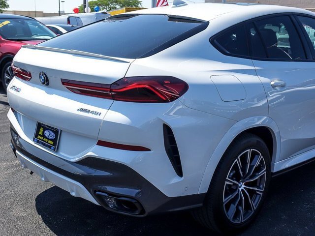 Used 2022 BMW X6 xDrive40i w/ Executive Package AWD/4WD image 9
