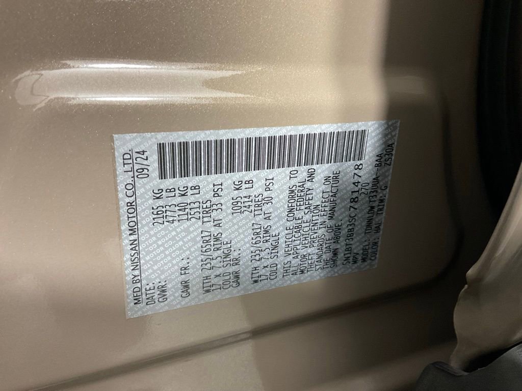 Used 2025 Nissan Rogue SV AWD/4WD image 27