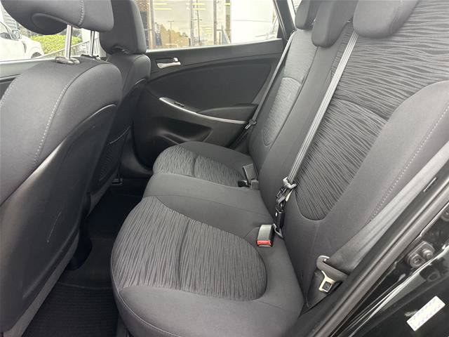 Used 2017 Hyundai Accent SE FWD image 5
