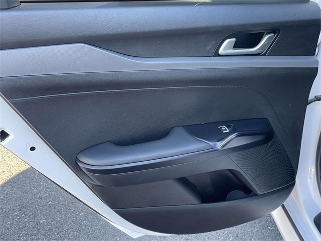 Used 2023 Kia K5 GT-Line image 13