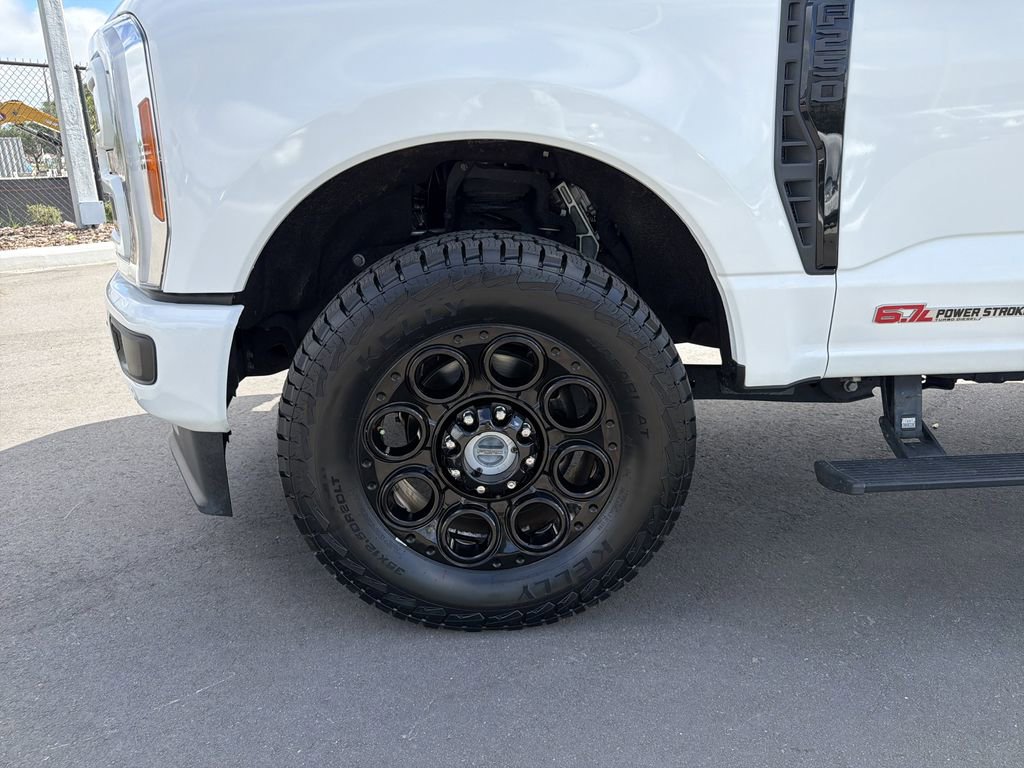Certified 2023 Ford F250 Lariat w/ Lariat Ultimate Package AWD/4WD image 31