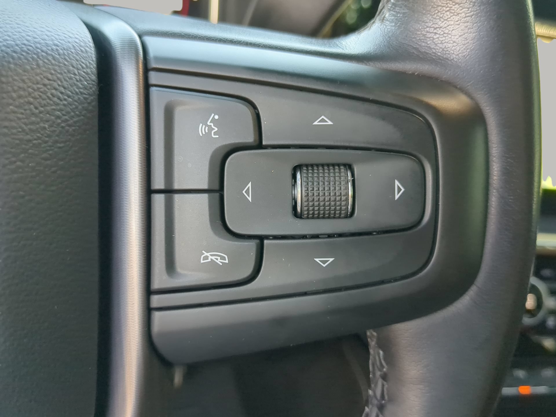 Used 2024 GMC Sierra 2500 Denali Ultimate AWD/4WD image 68